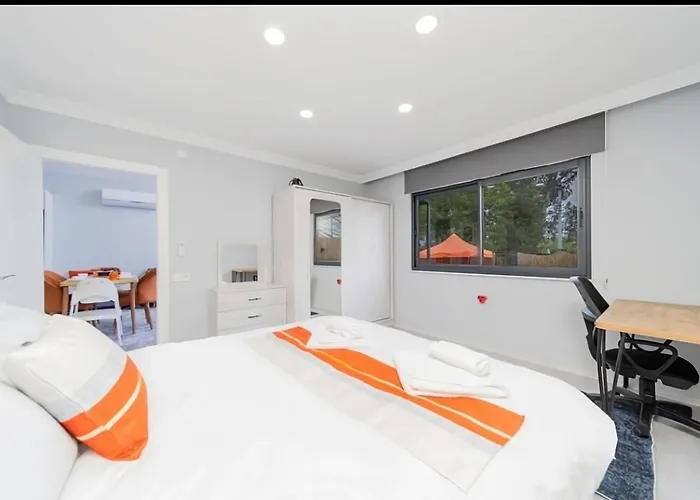 ヴィラ Orange House Private Garden Terrace Hot Tub Mountain Views Konyaalti *