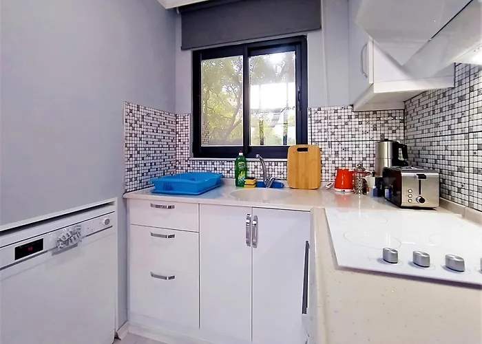 Orange House Private Garden Terrace Hot Tub Mountain Views Konyaalti * أنطاليا