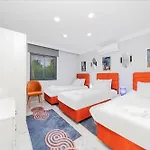 Orange House Private Garden Terrace Hot Tub Mountain Views Konyaalti *